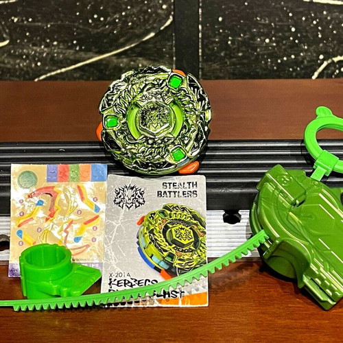 Beyblade XTS Stealth Battler X-201 Kerbecs Blade Blast used with launcher and card