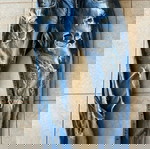  Τζιν S
