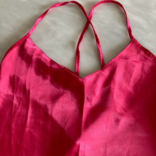 Lingerie fuchsia satin like new, size S
