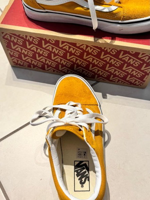 Vans γυναικεία αθλητικά παπούτσια πορτοκαλί μεταχειρισμένα, νούμερο 38