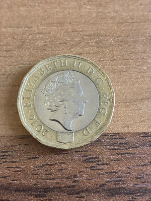 1 Pound England 2016 used