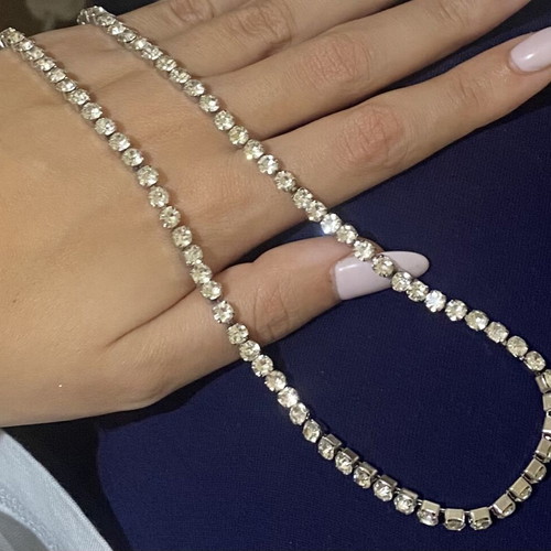 Crystal Tennis Necklace like new, silver