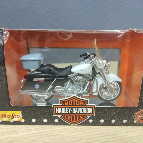 Harley-Davidson 1998 FLH Electra Glide Arkansas State Police scale 1/18