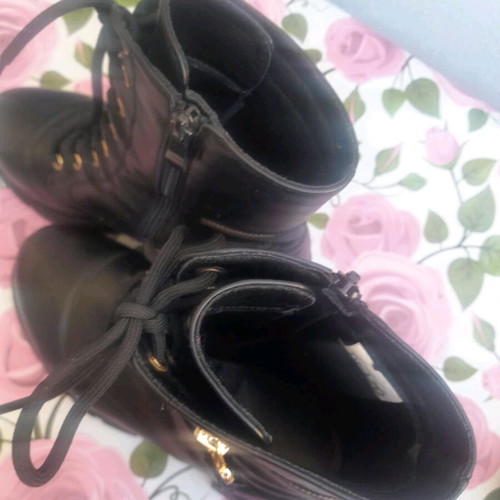 Black boots with gold zipper size 38, used, 5 cm heel
