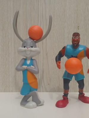 Looney Tunes Space Jam 2 Basketball Tune Squad figures McDonald's Happy Meal set