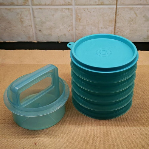Tupperware Burger Maker like new