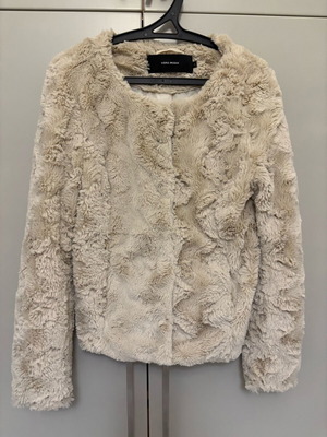 VERO MODA Γούνα μπεζ