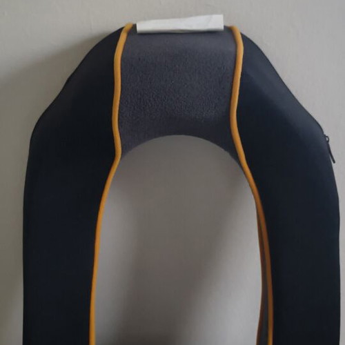 Medisana Neck and Shoulder Massage Device like new