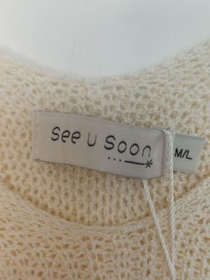See U Soon crop πλεκτό τοπ κρεμ καινούργιο M/L