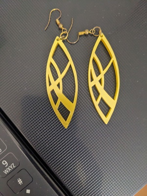 Women's earrings like new, excellent condition