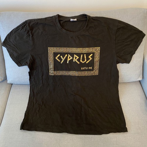 Set of 2 summer T-shirts Santorini and Cyprus XL like new