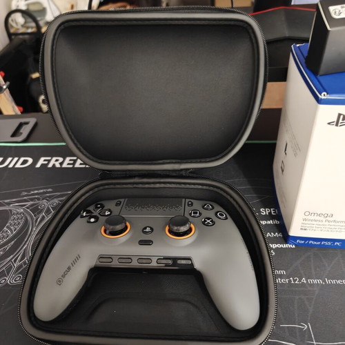 Scuf Omega PS5-PC controller, flawless condition