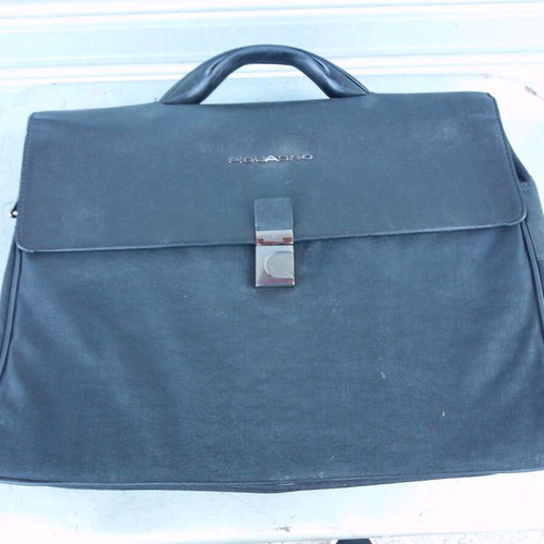 Piguadro leather bag used 30/40/14 cm with shoulder strap