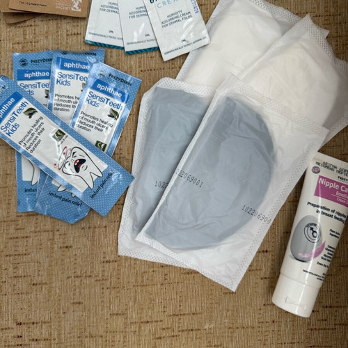 Nipple creams for mom and baby new, pads and gels
