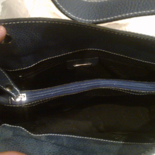 Barbara Milano women's bag in raff color made of soft synthetic material