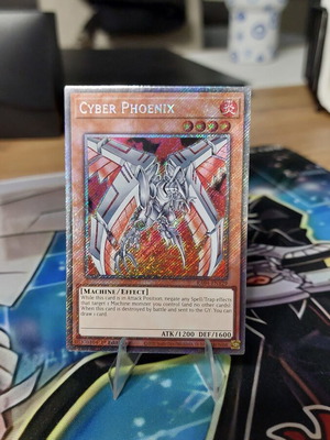 Cyber Phoenix V.1 Platinum Secret Rare card new