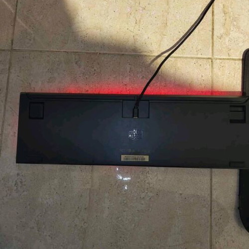 Cooler Master gaming bundle μεταχειρισμένο με πληκτρολόγιο MK750, ποντίκι MP510 και mousepad