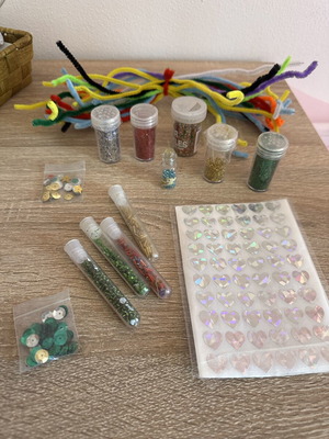 Craft materials and glitter set with stickers, pipe cleaners, beads