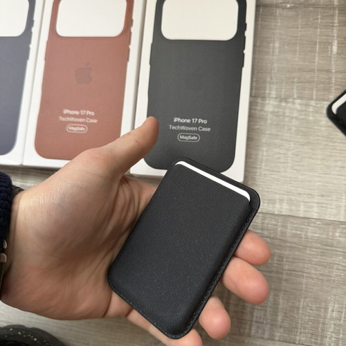 iPhone 17 Tech Woven Case and Cardholder with Magnet new
