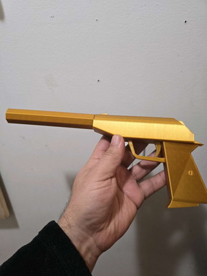 James Bond Goldeneye PP7 με βάση στήριξης σαν καινούργιο