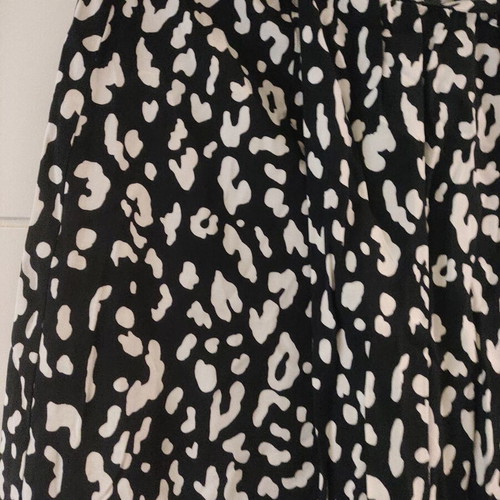Zara pants skirt new, size M, black and white