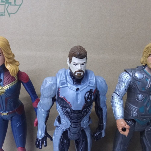 Avengers action figure set, Captain Marvel, Captain America, Thor, 15cm