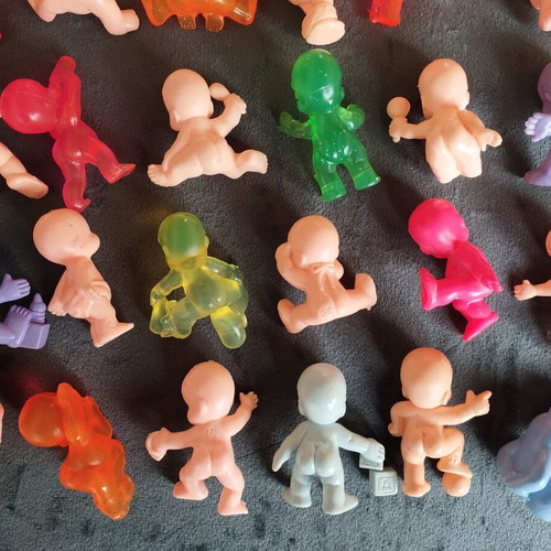 Gemellini baby figures used, pack of 46 with rare figurines