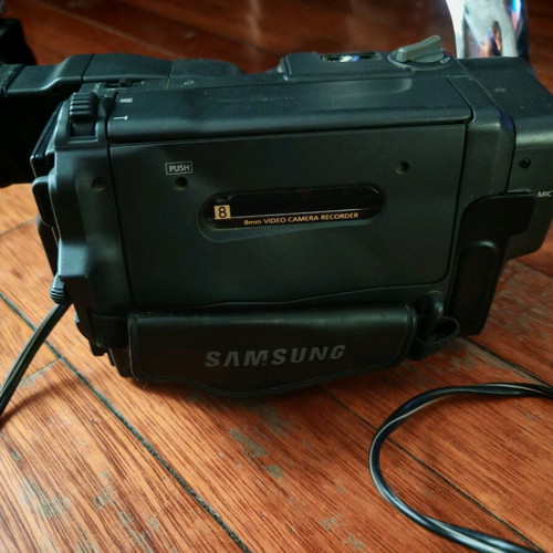 Old camcorders for parts or repair, pack of 5