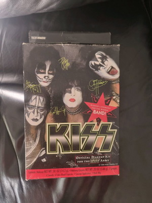 KISS make up kit like new, official 1998