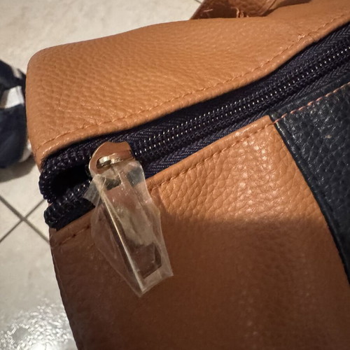 Elegant Tricolor Travel Bag like new, tan black beige