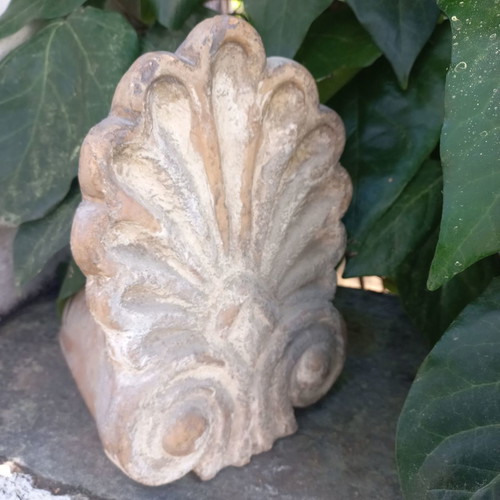 Old akrokeramo used with Parthenon design