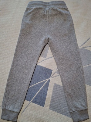 H&M Kids' Sweatpants used, gray, size 6-7 years