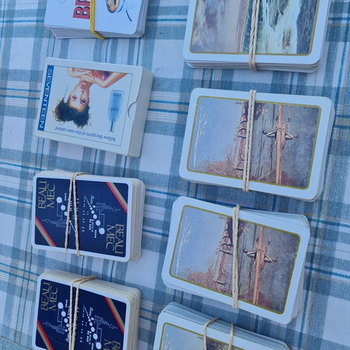 Playing cards, set of 8