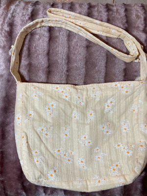 Beige crossbody bag with flowers like new