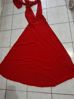 Multifunctional red backless dress used