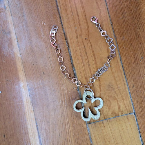 Bracelet in excellent condition