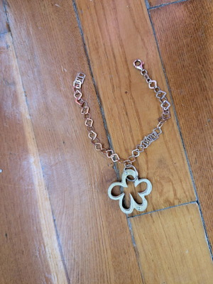 Bracelet in excellent condition
