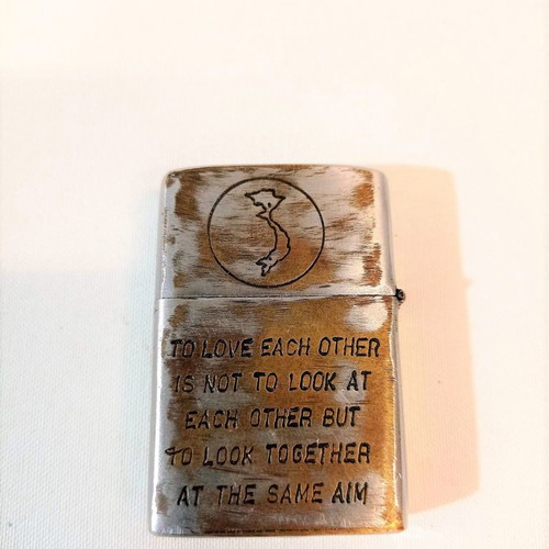 Zippo Vietnam War 1969 collectible like new with US Coast Guard emblem