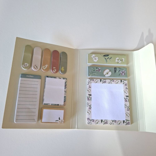 Sticky Notes with Pear Design, Autumn Colors, Pack of 10