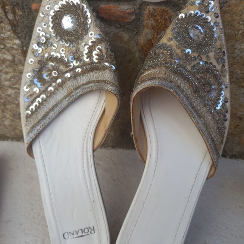 Vintage flat mules new, white and brown