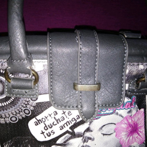 Desigual bag like new, hand and shoulder
