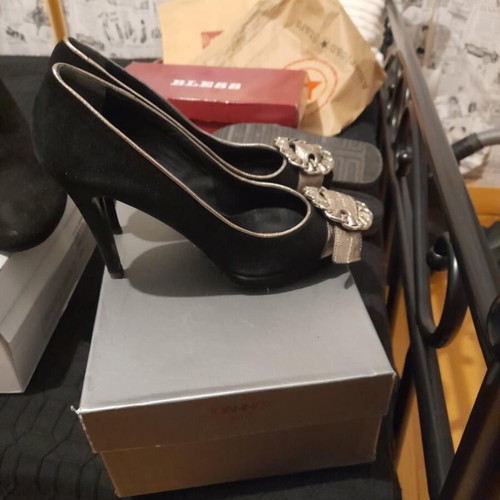 Ioannou heels like new, elegant and comfortable, size 37