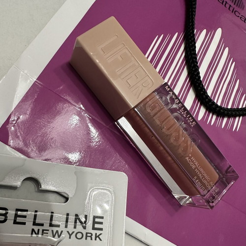 Maybelline Nude Lipsticks 035 Cheeky & 004 Silk new