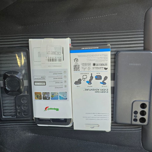Samsung S23 Ultra cases used, pack of 4 with quadlock and waterproof