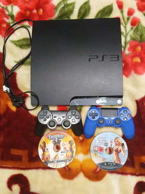 PlayStation 3 Slim μεταχειρισμένο με 2 χειριστήρια και παιχνίδια GTA V, Saints Row 2