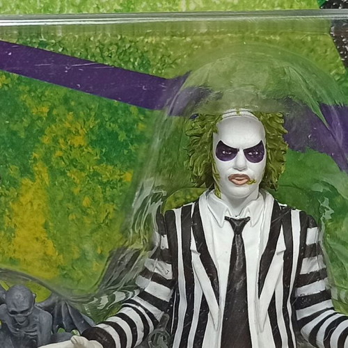Beetlejuice 5 Points 3.75" action figure new, striped suit