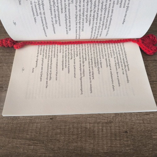 Handmade knitted bookmark new