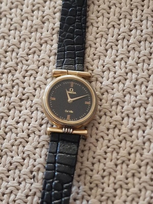 Omega De Ville Quartz women's watch like new, black dial, gold case