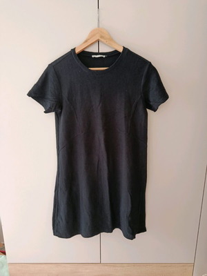 Zara dress like new, black, size M