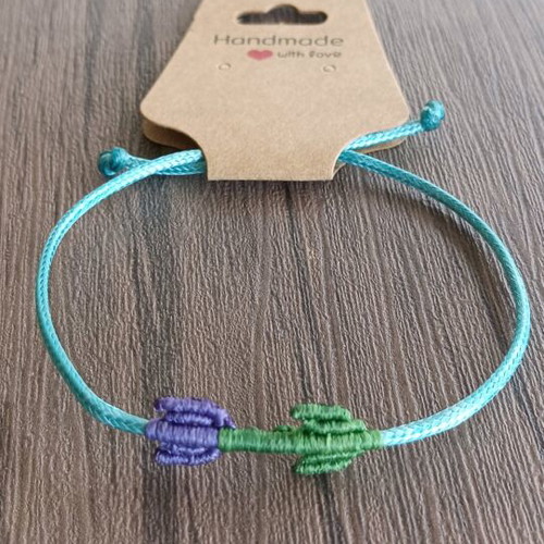Macrame tulip bracelet new, colorful handmade